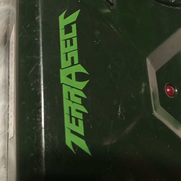 Terrasect W/Remote Control Awesome Toy!! See Video! - Picture 4 of 15